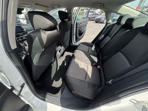 Used 2021 Honda Accord LX image 12