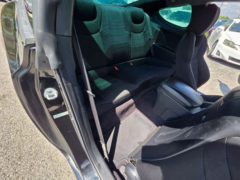 Used 2012 Hyundai Genesis 2.0T image 18