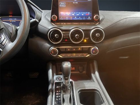 Used 2024 Nissan Sentra SV image 11