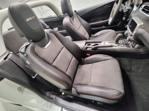 Used 2013 Chevrolet Camaro ZL1 RWD image 16