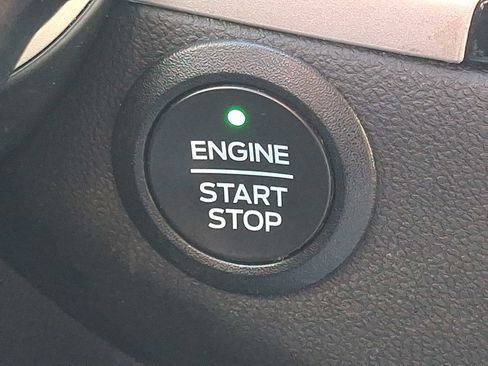 Used 2022 Ford Escape SE w/ Cold Weather Package image 22