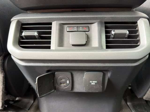 Used 2022 Ford F150 Lightning Lariat w/ Equipment Group 511A High AWD/4WD image 21