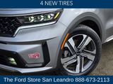 Used 2022 Kia Sorento SX Prestige image 6