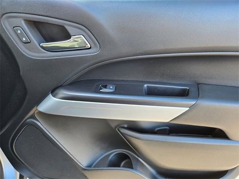 Used 2022 Chevrolet Colorado LT w/ Fleet Safety Package image 22