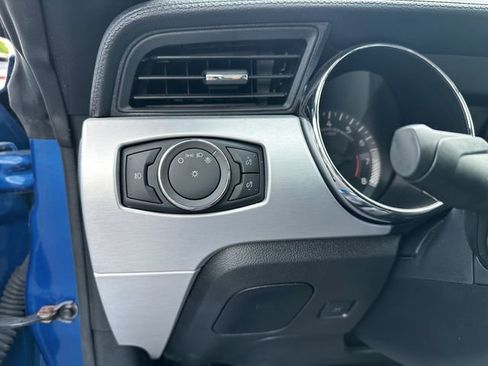 Certified 2017 Ford Mustang Premium RWD image 28