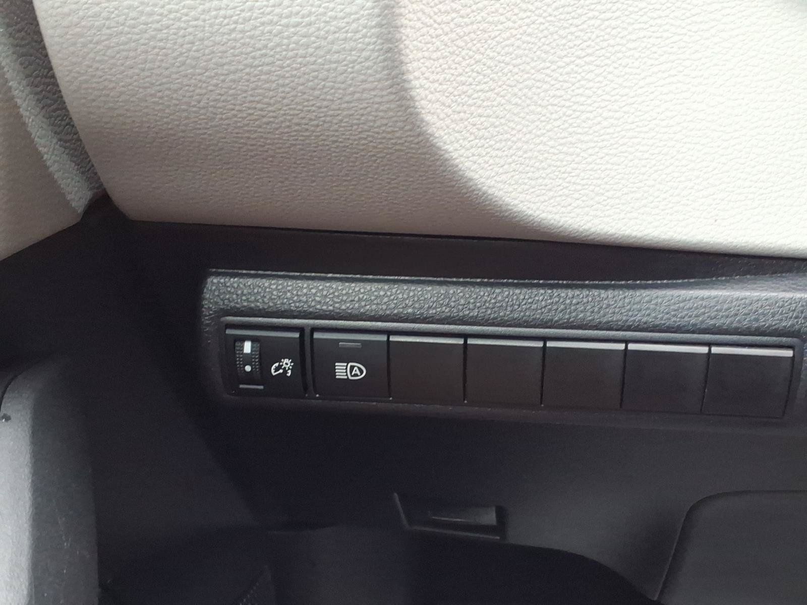 Used 2024 Toyota Corolla LE FWD image 27