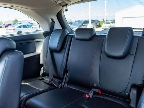 Used 2023 Honda Odyssey Touring image 19