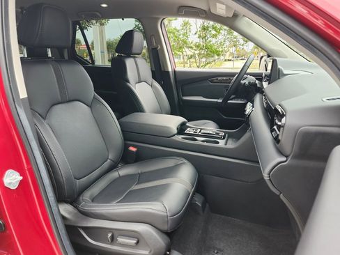 Certified 2025 Honda Pilot EX-L image 17