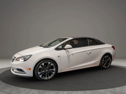 Used 2019 Buick Cascada Premium FWD image 3