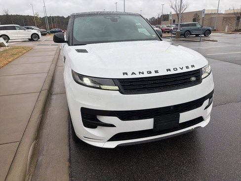 Used 2024 Land Rover Range Rover Sport Dynamic SE image 29