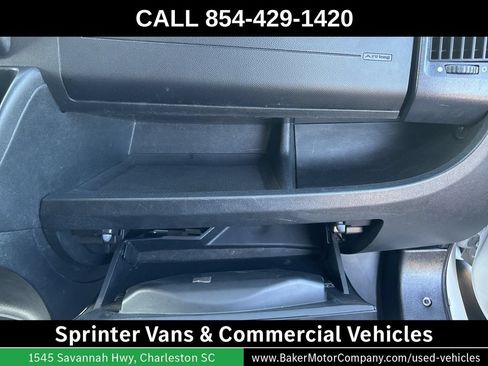 Used 2019 RAM ProMaster 3500 w/ Premium Appearance Group FWD image 39