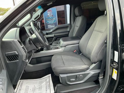 Used 2018 Ford F150 XLT w/ Equipment Group 302A Luxury RWD image 9