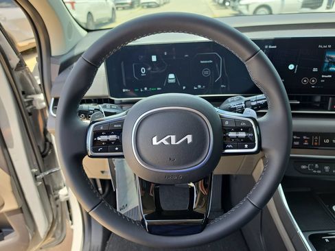New 2026 Kia Carnival SX FWD image 31