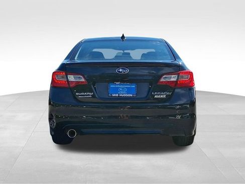 Used 2017 Subaru Legacy 2.5i Limited AWD/4WD image 5