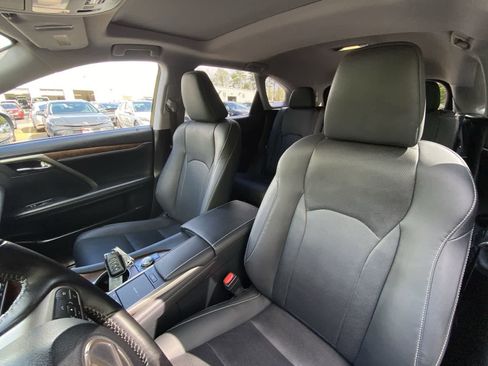 Used 2021 Lexus RX 350L Premium w/ Premium Package AWD/4WD image 19