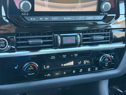 Certified 2022 Nissan Pathfinder SV AWD/4WD image 24