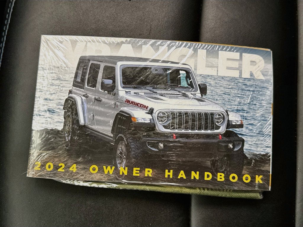 Used 2024 Jeep Wrangler Unlimited Rubicon 4xe AWD/4WD image 45