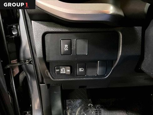 Used 2022 Toyota Tacoma SR5 AWD/4WD image 35