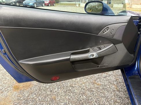 Used 2005 Chevrolet Corvette Convertible 2D w/ Preferred Equipment Group image 9