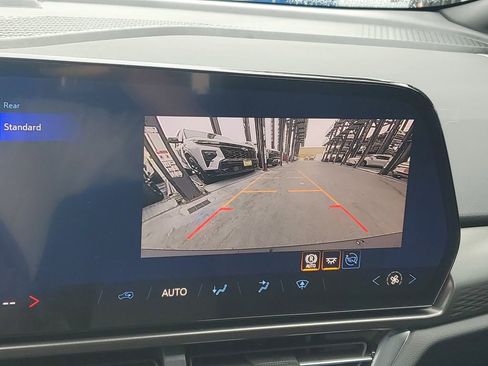 New 2026 Chevrolet Equinox EV LT image 23