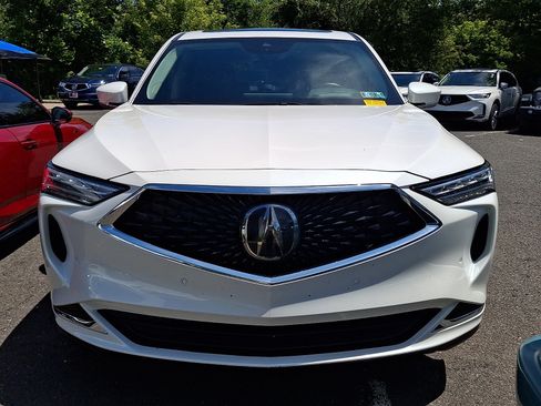 Used 2024 Acura MDX SH-AWD w/ Technology Package image 2