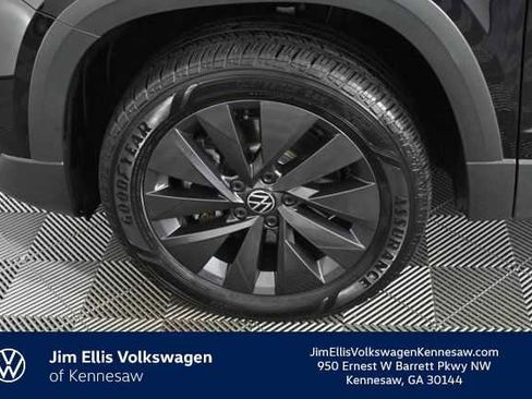 Certified 2023 Volkswagen Taos S image 26