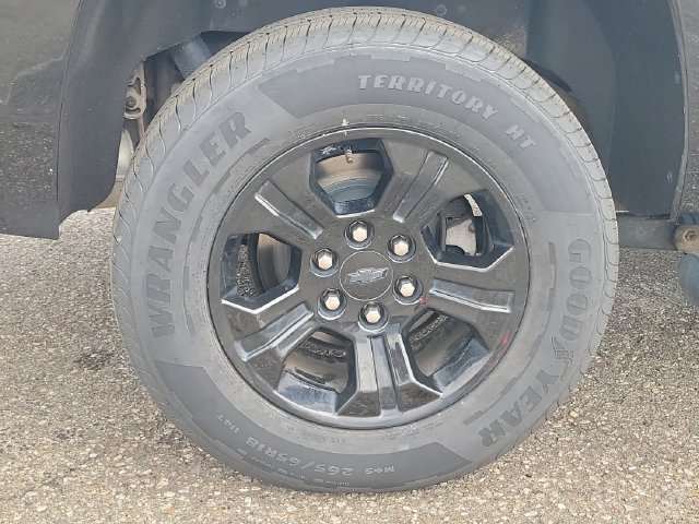 Used 2020 Chevrolet Tahoe LS w/ Enhanced Driver Alert Package AWD/4WD image 33