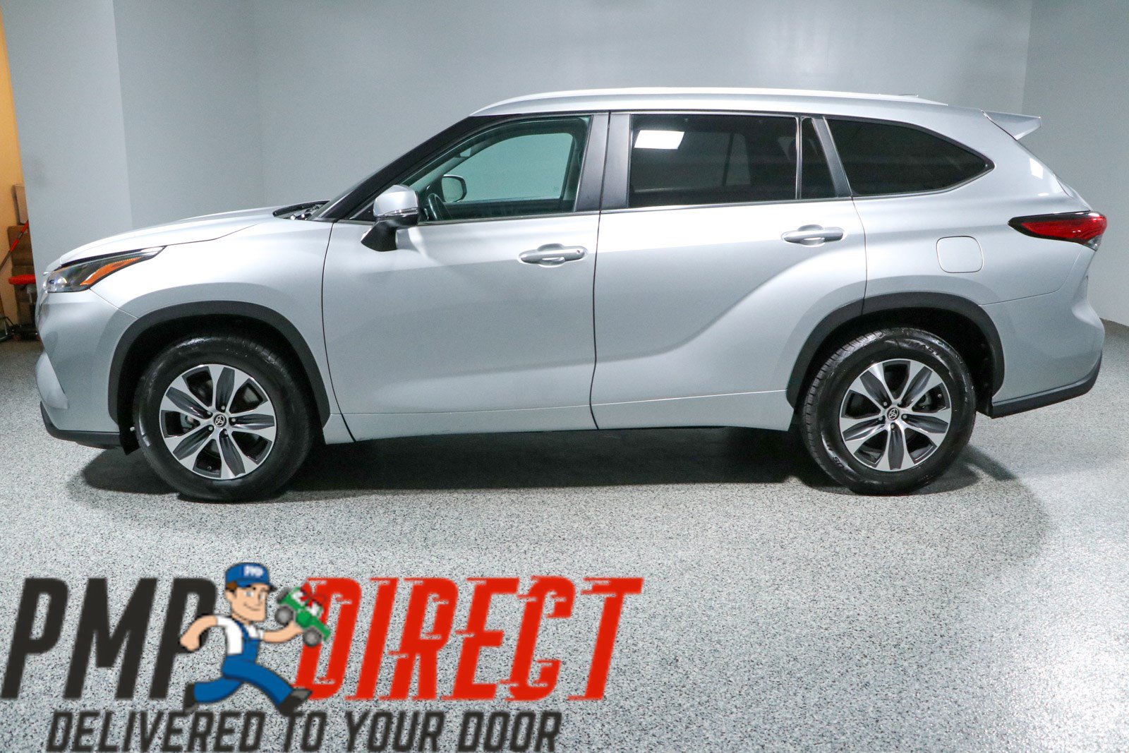 Used 2023 Toyota Highlander XLE FWD image 10