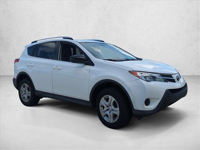 Used 2014 Toyota RAV4 LE FWD image 3