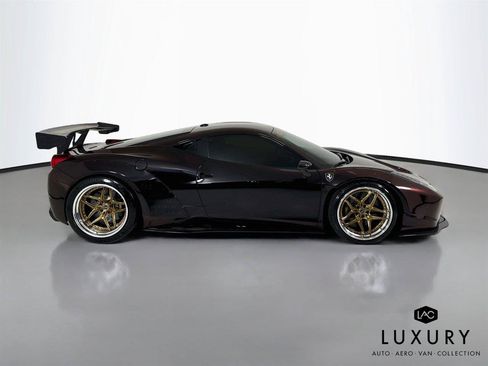 Used 2011 Ferrari 458 Italia Coupe RWD image 5