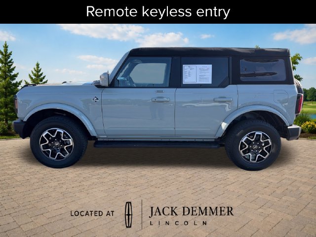 Used 2023 Ford Bronco Outer Banks AWD/4WD image 4