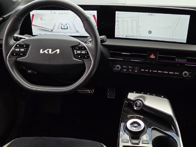 Used 2024 Kia EV6 GT-Line AWD/4WD image 28
