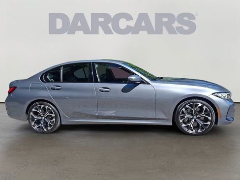 Used 2026 BMW 330i xDrive Sedan w/ M Sport Package AWD/4WD image 7