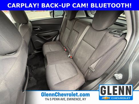 Used 2019 Chevrolet Trax LT w/ LPO, Protection Package FWD image 21