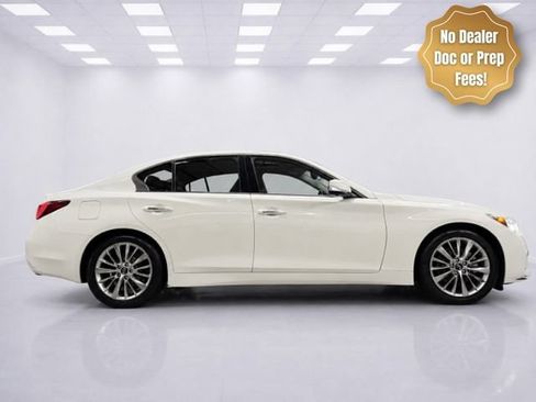 Used 2021 INFINITI Q50 Luxe RWD image 1