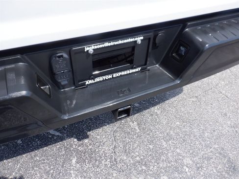 Used 2021 Ford F150 XL RWD image 4