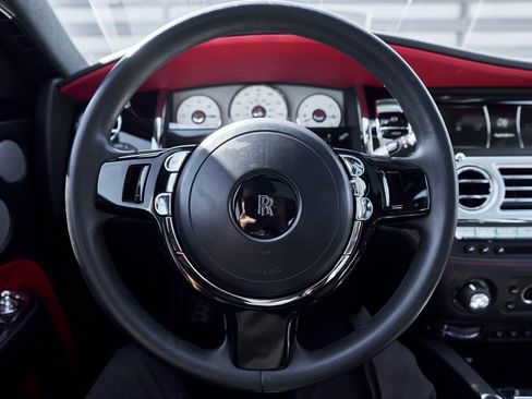 Used 2019 Rolls-Royce Ghost image 56