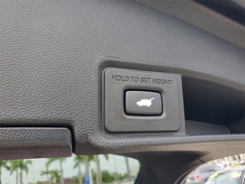 Used 2023 Acura RDX Technology Package image 9