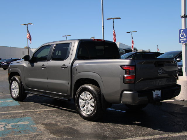 Certified 2023 Nissan Frontier SV w/ SV Convenience Package AWD/4WD image 3