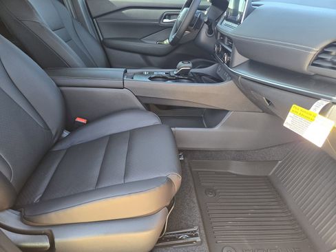 New 2026 Nissan Rogue SV image 13