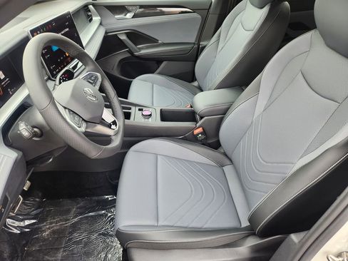 New 2026 Volkswagen Tiguan SE R-Line AWD/4WD image 10