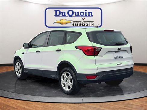 Used 2019 Ford Escape S image 6