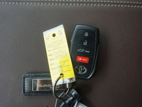 Used 2025 Toyota Land Cruiser w/ Premium Package AWD/4WD image 33