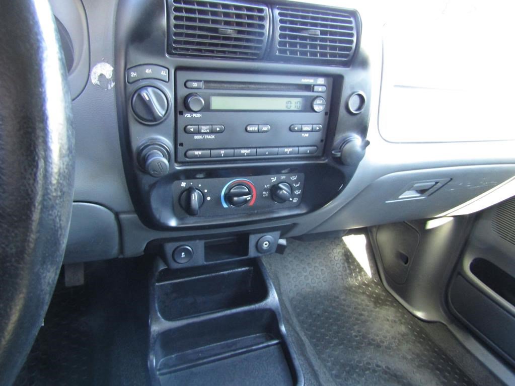 Used 2010 Ford Ranger 4x4 SuperCab image 9