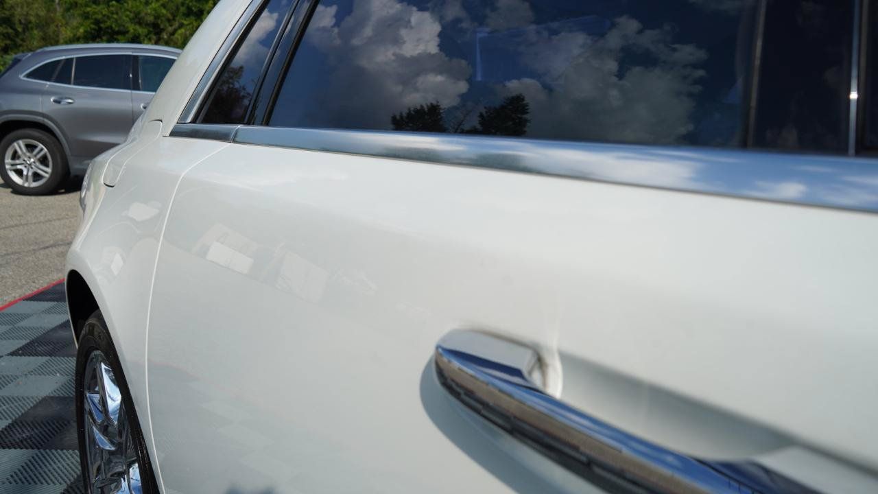 Used 2011 Rolls-Royce Ghost RWD image 18