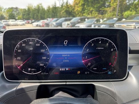 Used 2024 Mercedes-Benz C 300 Sedan image 12