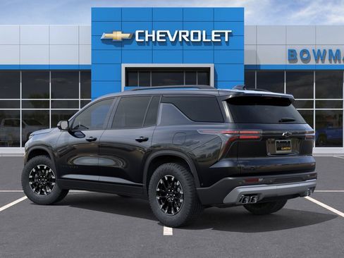 New 2026 Chevrolet Traverse Z71 w/ Driver Confidence Package AWD/4WD image 3