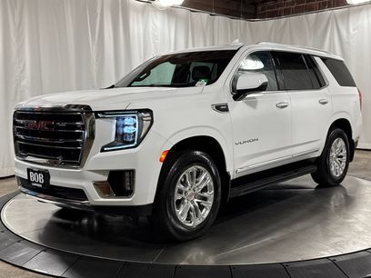 Used 2023 GMC Yukon SLT w/ SLT Premium Package