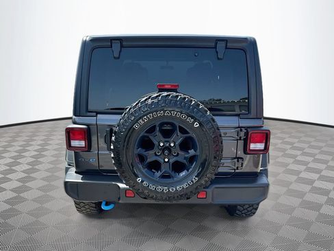 Used 2023 Jeep Wrangler Unlimited w/ Cold Weather Group AWD/4WD image 7
