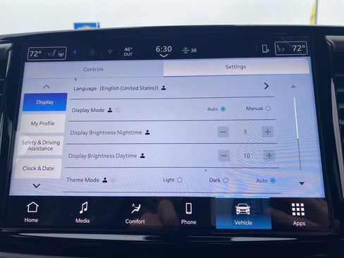 New 2026 Chrysler Voyager LX FWD image 37